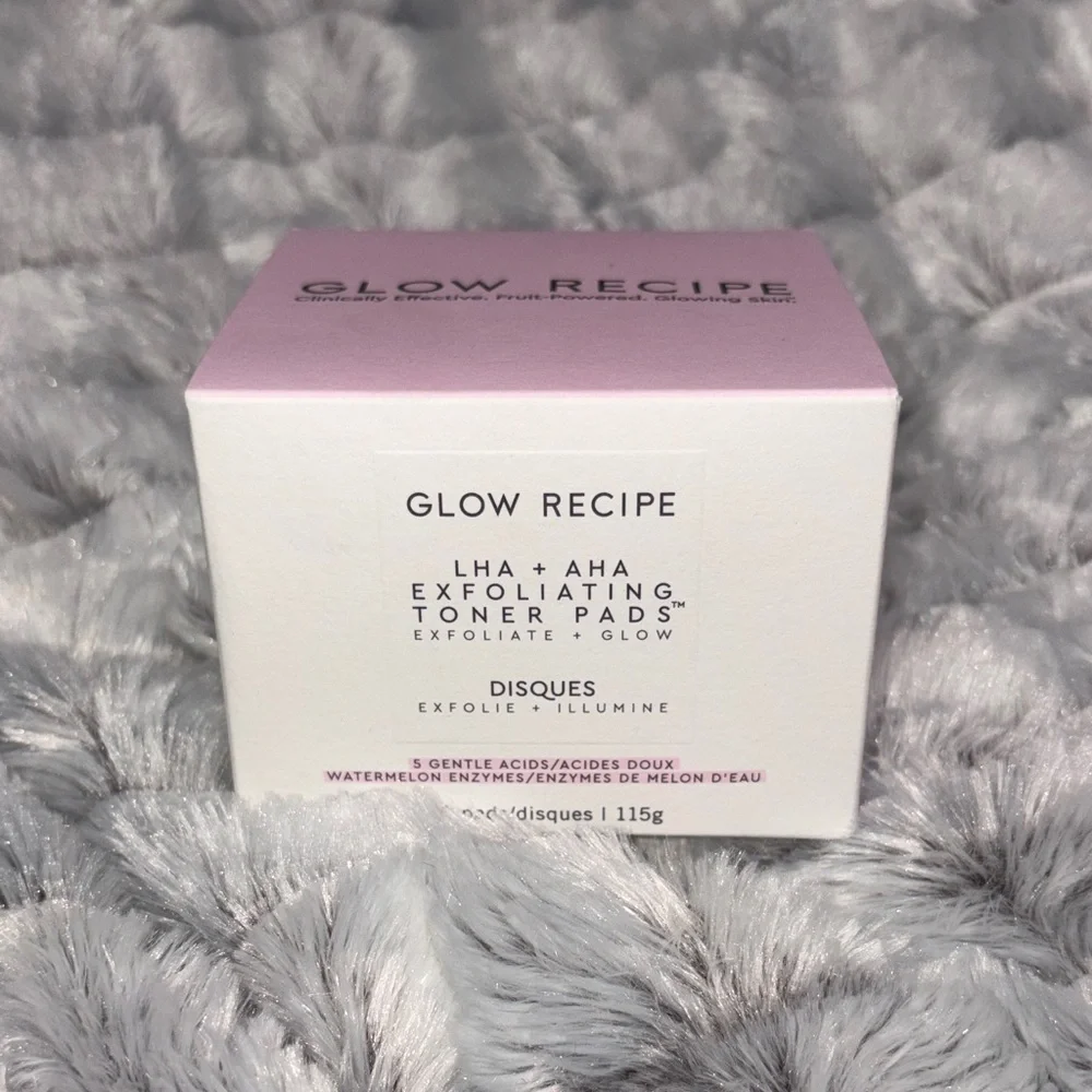 Glow Recipe Exfoliating Toner Pads
